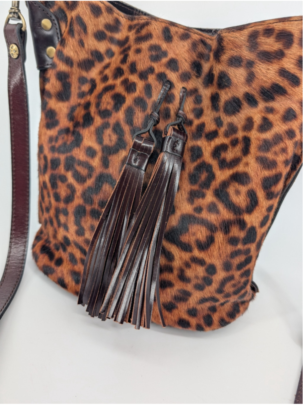 Patricia Nash Torresina Leopard Calf Hair Leather Bucket Bag Crossbody Tassels - Picture 3 of 16